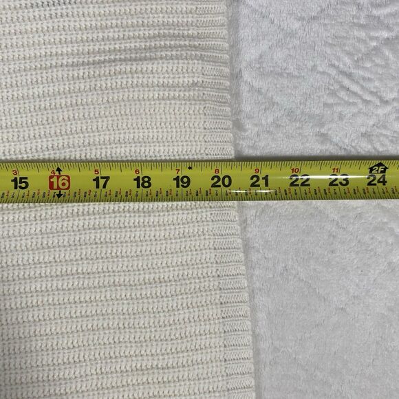 Van Kukil Women's Sz Sm Cashmere Turtleneck Sweater Ivory Drop Sleeve Old Money - Picture 6 of 6